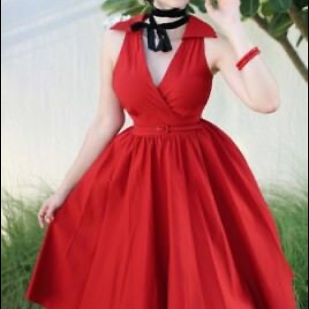 Stop Staring Nylad dress SZ 8 red